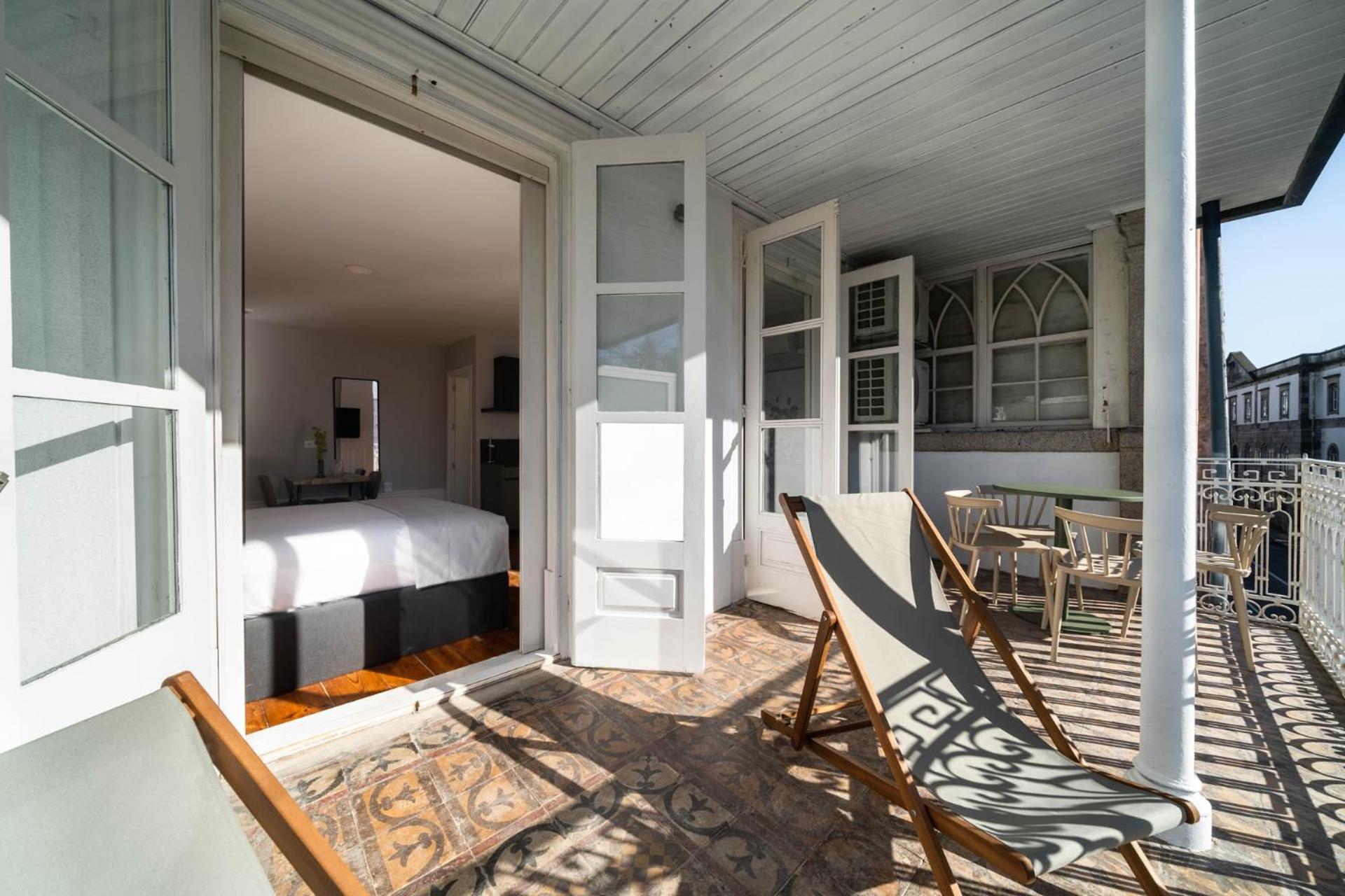 Limehome Porto Rua De Dom Manuel II מראה חיצוני תמונה