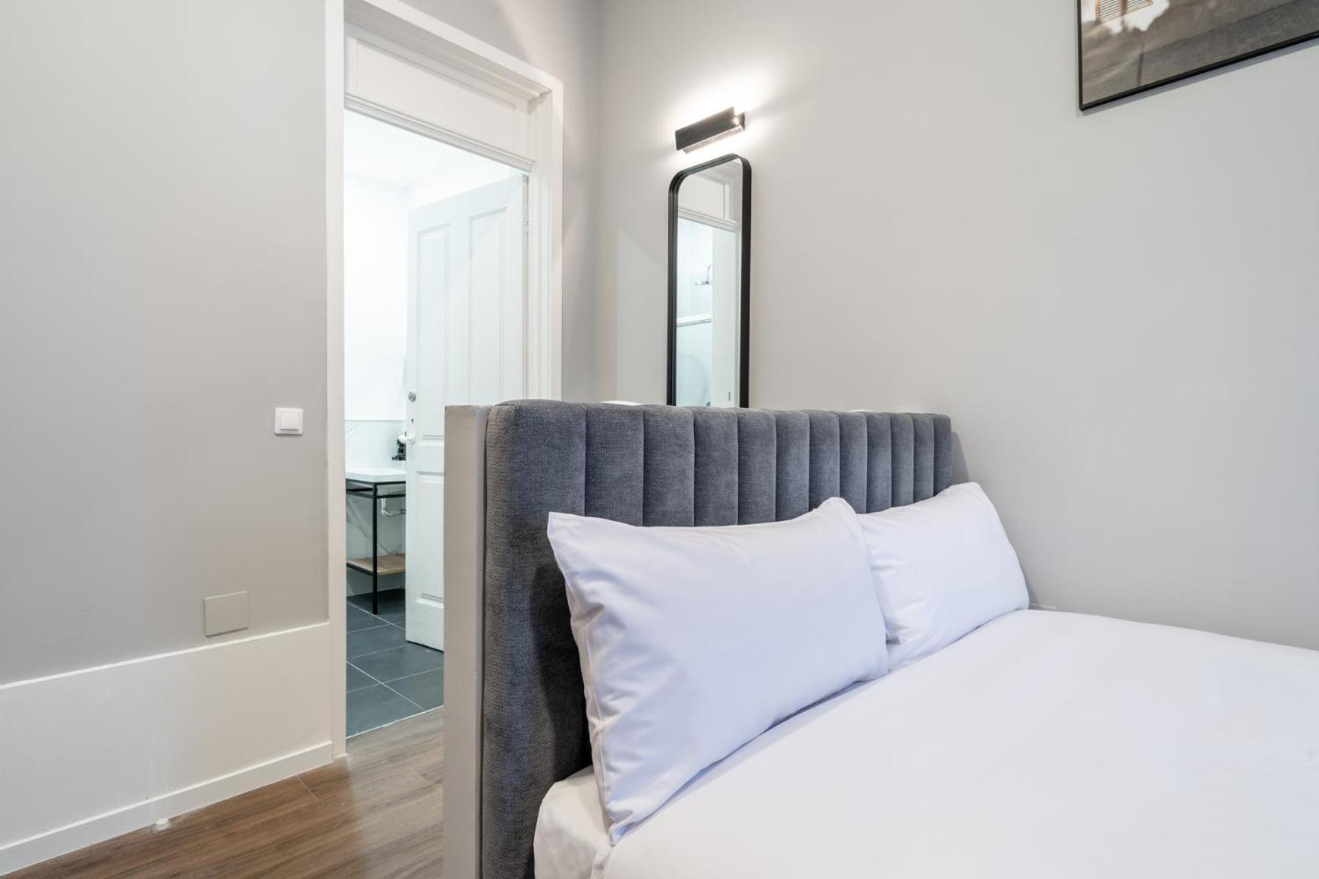Limehome Porto Rua De Dom Manuel II חדר תמונה