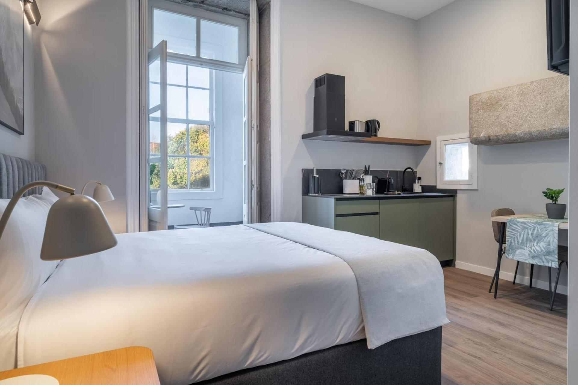 Limehome Porto Rua De Dom Manuel II חדר תמונה